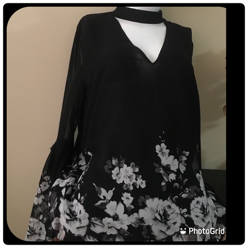 White House Black Market, flown, sheer floral choker blouse. Never worn. Size 12